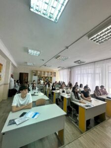 Профорієнтаційна зустріч у Ліцеї «Домінанта» Дніпровського району м. Києва