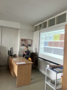 Майстер-клас бойового медика ЗСУ Анастасії Полуденої для студентів-медиків