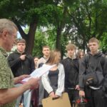 Здобувачі освіти на рисувальній практиці в Софії Київській