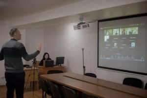 Обговорення практичних застосувань ІТ-рішень у бойових умовах