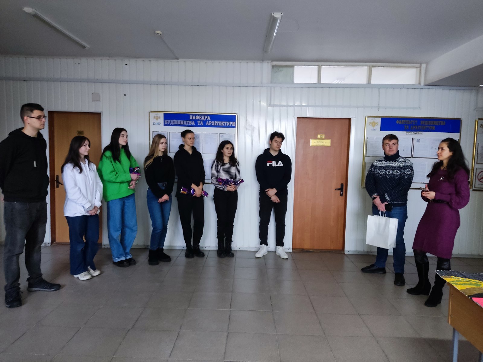 Перегляд студентських робіт на факультеті будівництва та архітектури