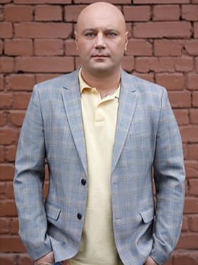 Дмитро Суржиков